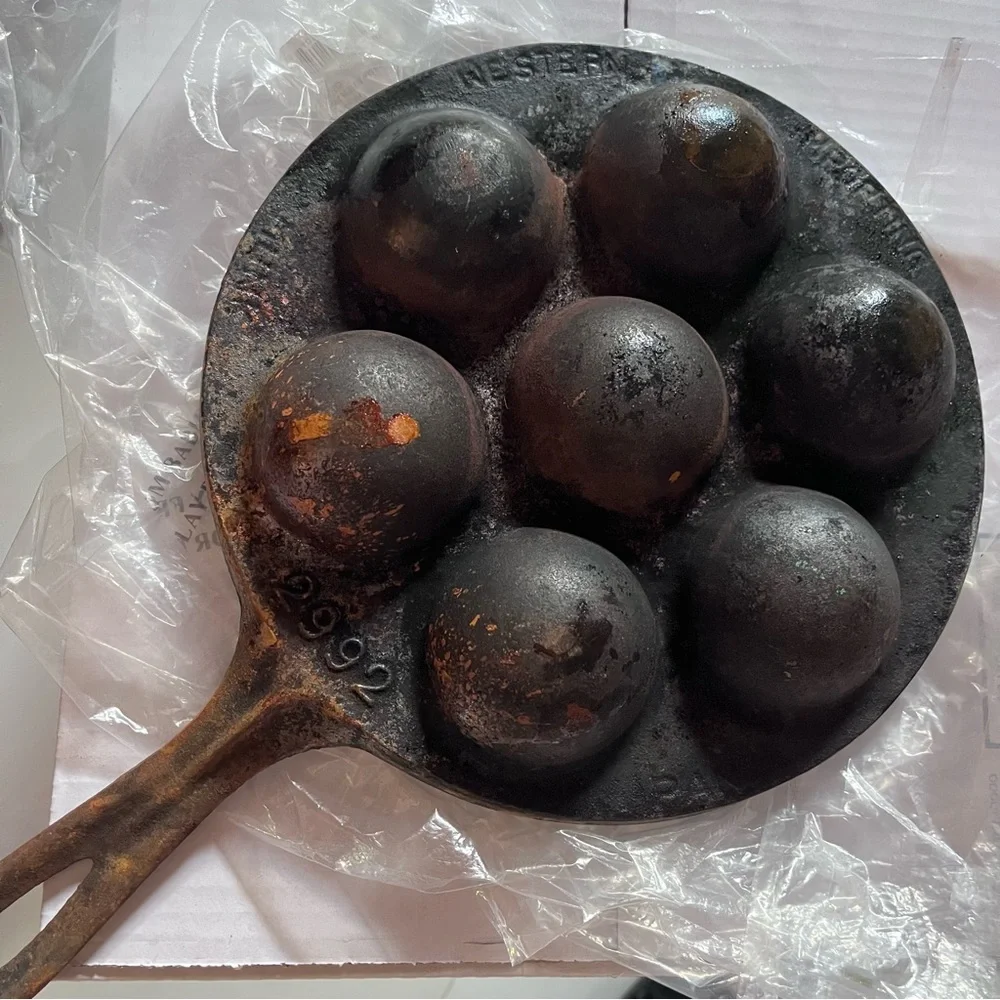 Vintage Cast Iron Danish Æbleskiver Muffin Pan Western Munk Pre Griswold
